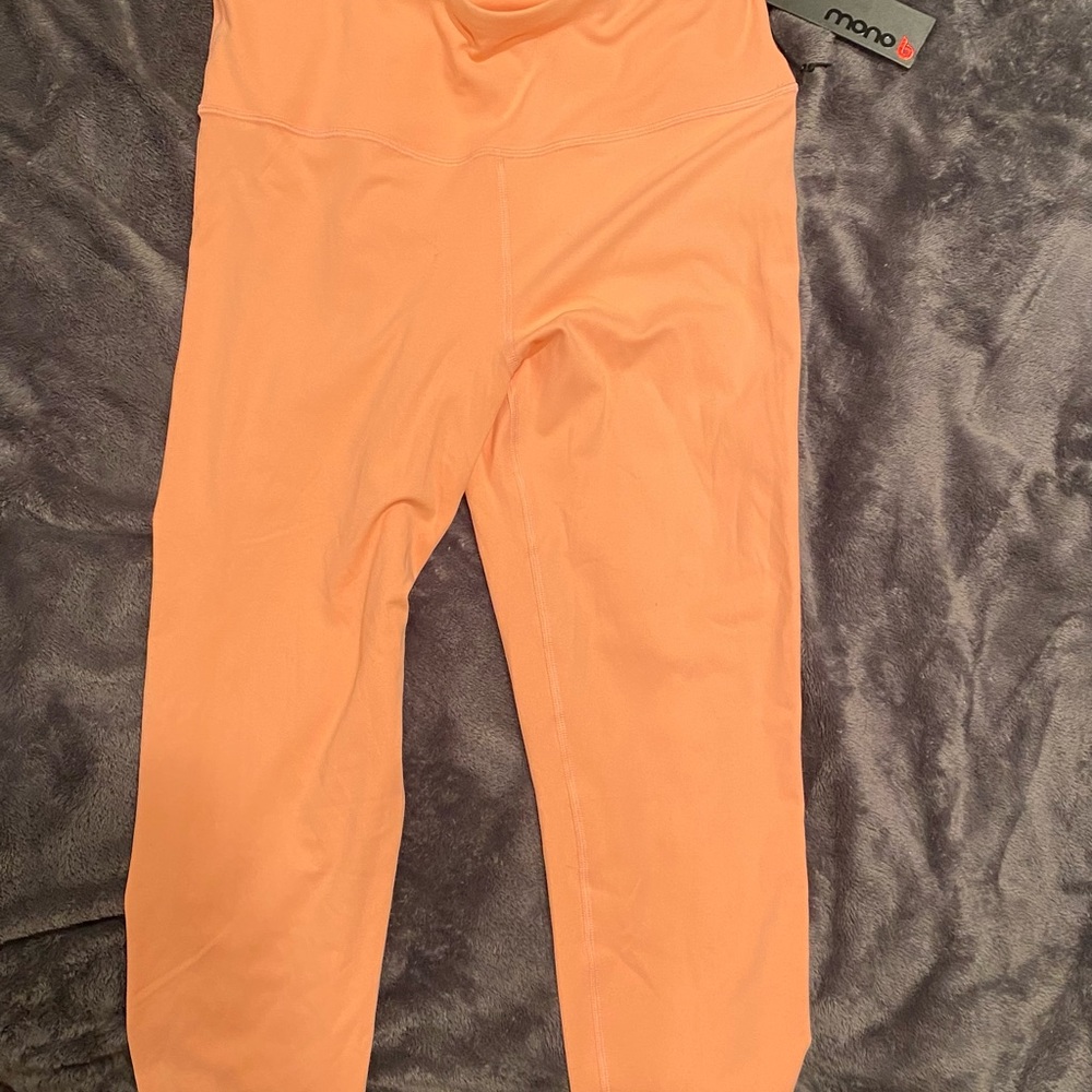 Nwt mono b leggings